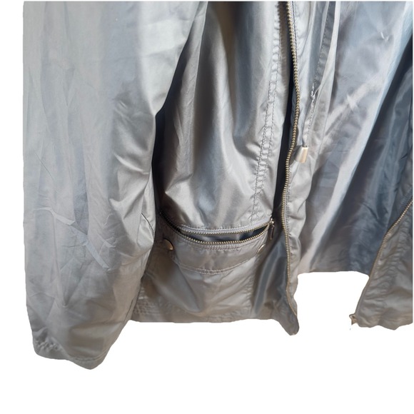 Chico's Zenergy 2 US L Gray Hooded Lined Zip Front Jacket Windbreaker Rain Wind - Picture 4 of 11